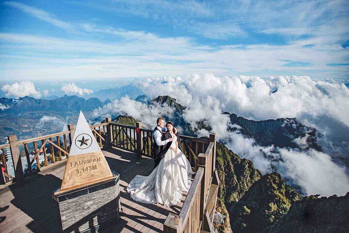 Sapa Fansipan Cable, Cat Cat Village & Moana Instagram Day Tour | wizardtrip