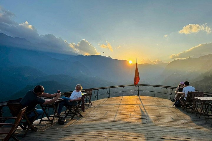 ベトナムの棚田、民族村、山の景色を特徴とする景色の良いサパのエコツアー、写真16 | wizardtrip