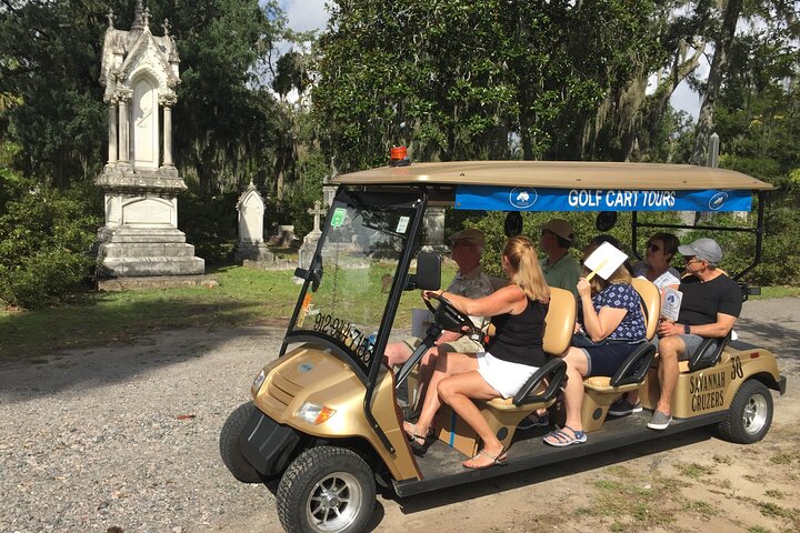 Visites en voiturette de golf : Cimetière de Bonaventure à Savannah | wizardtrip