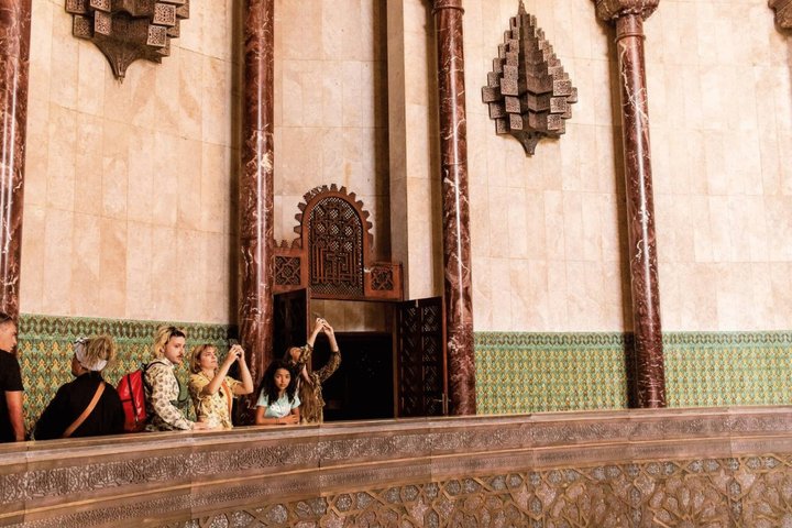 Visite Guidée Premium de la Mosquée Hassan II avec Billet d'Entrée | wizardtrip