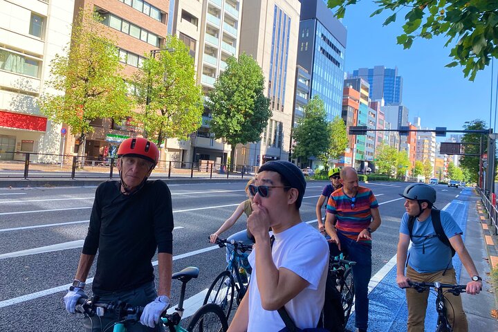 Esplora i luoghi d'interesse di Tokyo in un tour in bici o e-bike di 3 ore, coprendo siti storici e attrazioni moderne, foto 10 | wizardtrip