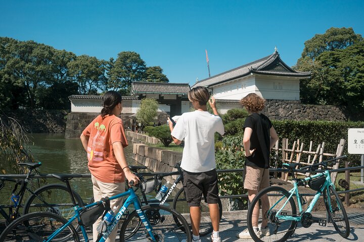 Esplora i luoghi d'interesse di Tokyo in un tour in bici o e-bike di 3 ore, coprendo siti storici e attrazioni moderne, foto 14 | wizardtrip
