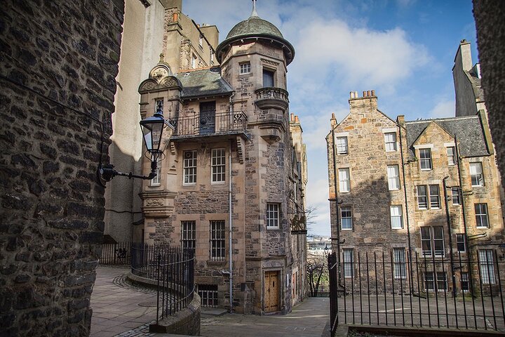 Guidet vandretur på Edinburghs Royal Mile og Edinburgh Castle, inklusive historiske vartegn og byudsigt, foto 9 | wizardtrip