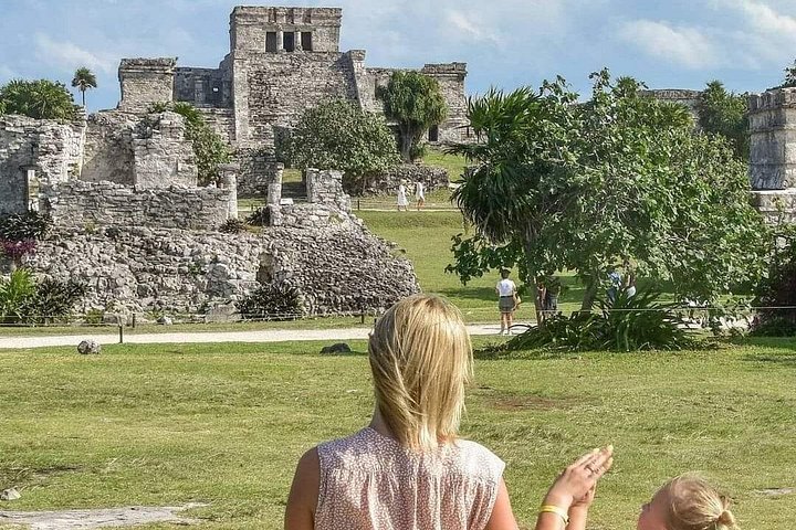 Tour met kleine groep die Coba-ruïnes, Tulum verkent en zwemt in een cenote nabij Playa del Carmen, Mexico, foto 19 | wizardtrip