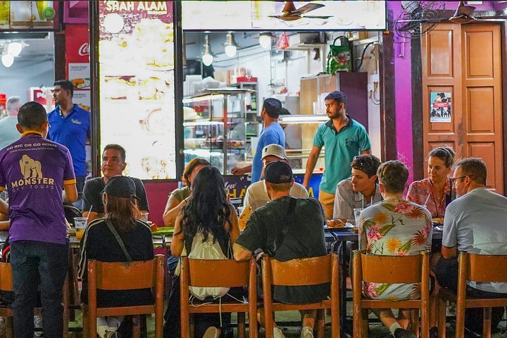 Tour gastronomico e notturno di Singapore con prelibatezze locali e viste sulla città, foto 7 | wizardtrip