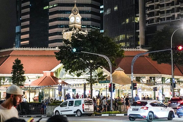Tour gastronomico e notturno di Singapore con prelibatezze locali e viste sulla città, foto 17 | wizardtrip