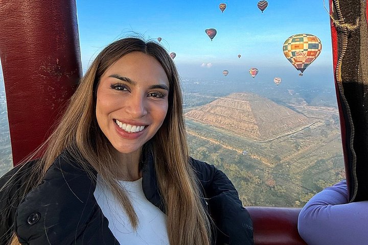 Passeio de balão sobre as pirâmides de Teotihuacan com café da manhã na caverna e traslado da Cidade do México, foto 8 | wizardtrip