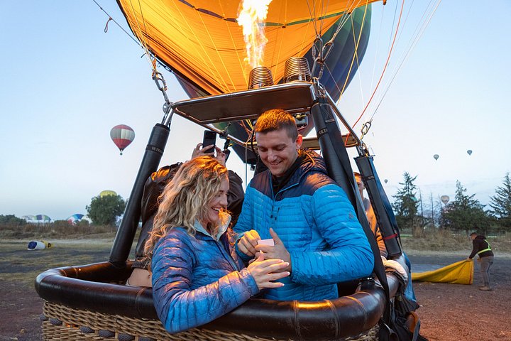 Passeio de balão sobre as pirâmides de Teotihuacan com café da manhã na caverna e traslado da Cidade do México, foto 13 | wizardtrip