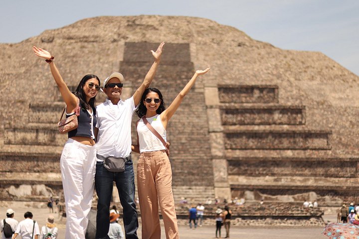 Passeio de balão sobre as pirâmides de Teotihuacan com café da manhã na caverna e traslado da Cidade do México, foto 20 | wizardtrip