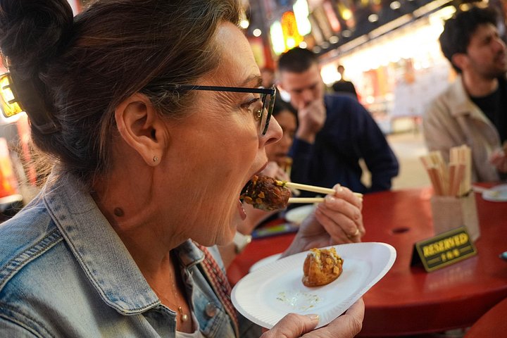 Osaka food tour met lokale delicatessen en het Shinsekai-district, foto 34 | wizardtrip