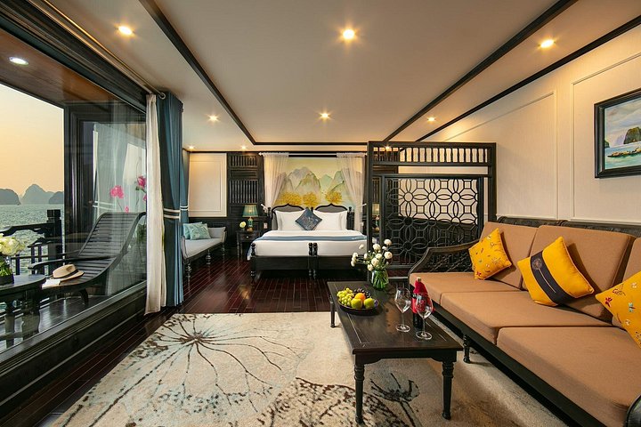 Luxe overnight cruise die de prachtige karstlandschappen van Halong Bay en Lan Ha Bay, Vietnam verkent, foto 7 | wizardtrip