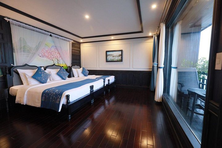 Luxe overnight cruise die de prachtige karstlandschappen van Halong Bay en Lan Ha Bay, Vietnam verkent, foto 12 | wizardtrip