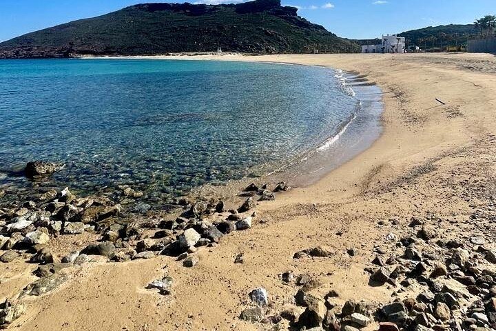 Private 4-hour Mykonos island tour by car, visiting beaches, lighthouse, and traditional villages, photo 25 | wizardtrip