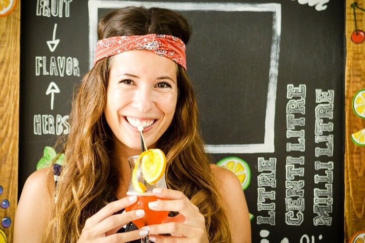 Utforsk det historiske Curaçao Liqueur Distillery og smak dets berømte likører, foto 8 | wizardtrip