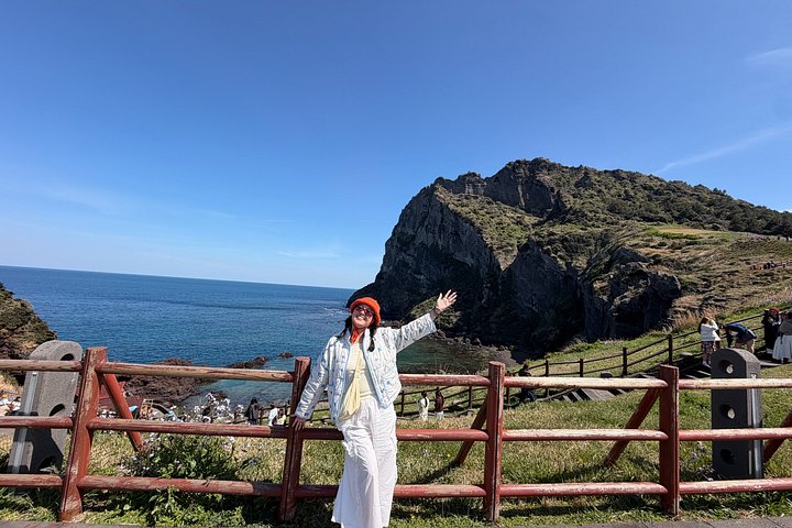 Tour UNESCO di Jeju Est con raccolta mandarini, Seongsan Ilchulbong e subacquee Haenyeo, foto 12 | wizardtrip
