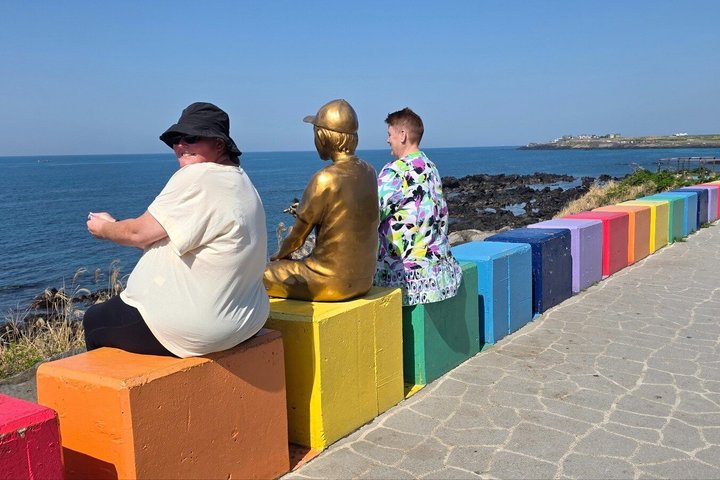 Tour privado de carro explorando os locais populares e joias escondidas da Ilha de Jeju, foto 10 | wizardtrip