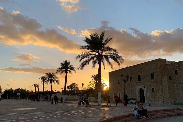 Privat VIP-tur som utforskar El Jem colosseum, Kairouans Stora moské och kuststäderna Monastir eller Sousse i Tunisien, foto 21 | wizardtrip