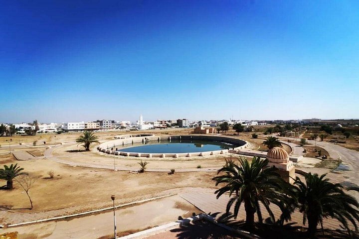 Privat VIP-tur som utforskar El Jem colosseum, Kairouans Stora moské och kuststäderna Monastir eller Sousse i Tunisien, foto 25 | wizardtrip