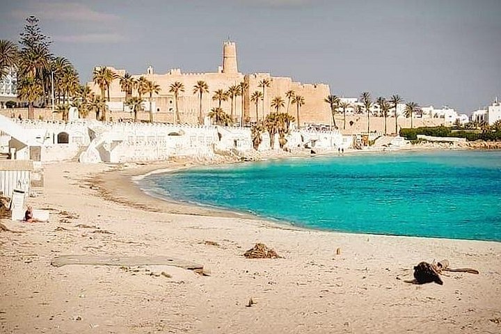 Privat VIP-tur som utforskar El Jem colosseum, Kairouans Stora moské och kuststäderna Monastir eller Sousse i Tunisien, foto 34 | wizardtrip