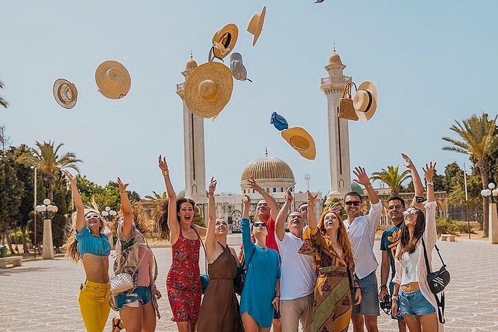 Privat VIP-tur som utforskar El Jem colosseum, Kairouans Stora moské och kuststäderna Monastir eller Sousse i Tunisien, foto 35 | wizardtrip