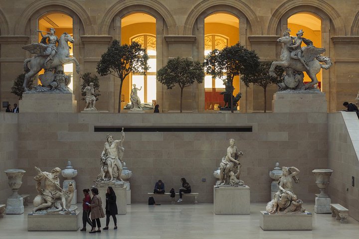 Guidad tur på Louvren i Paris, med fokus på mästerverk som Mona Lisa och Venus från Milo, foto 22 | wizardtrip
