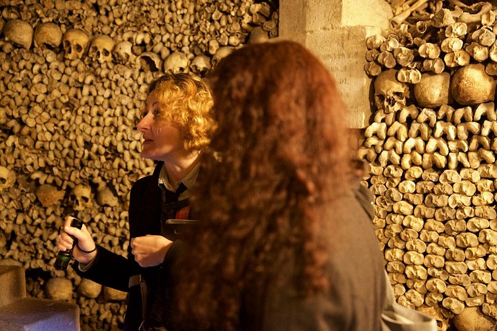 Visita guidata alle Catacombe di Parigi, esplorando tunnel ossari sotterranei e aree segrete, foto 6 | wizardtrip