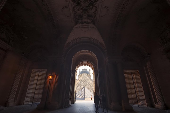 Tour guiado pelo Museu do Louvre em Paris, focado em obras famosas como a Mona Lisa, foto 12 | wizardtrip