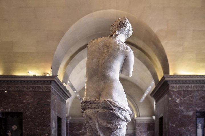 Tour guiado pelo Museu do Louvre em Paris, focado em obras famosas como a Mona Lisa, foto 28 | wizardtrip