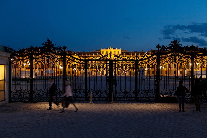 Visita guiada ao Palácio de Schönbrunn e Jardins em Viena, Áustria, com história imperial e arquitetura barroca, foto 8 | wizardtrip