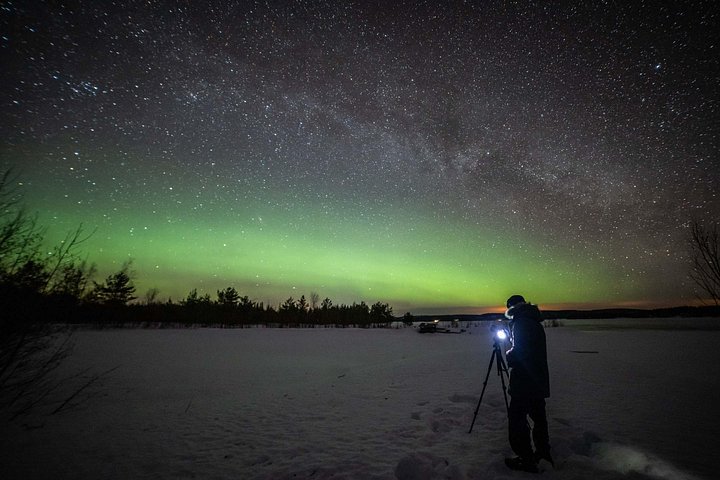 Tour fotografico di gruppo ridotto dell'aurora boreale a Rovaniemi, Finlandia, con guide esperte, foto 22 | wizardtrip