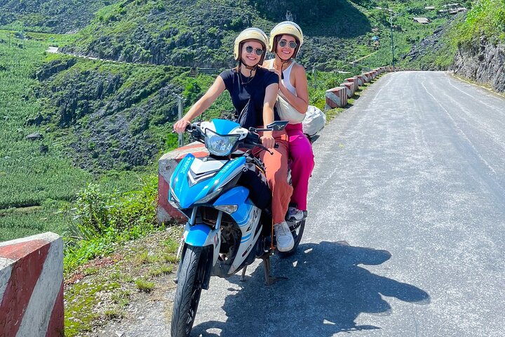 Oplev den betagende Ha Giang Loop motorcykeltur i Vietnam med fantastiske bjergpas og etniske landsbyer, foto 11 | wizardtrip