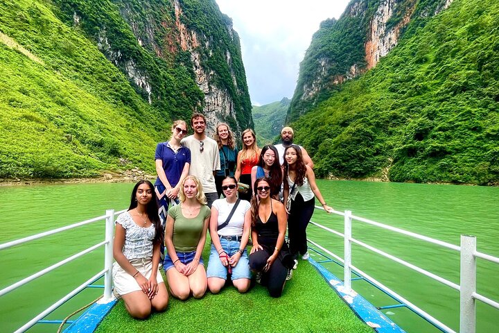 Oplev den betagende Ha Giang Loop motorcykeltur i Vietnam med fantastiske bjergpas og etniske landsbyer, foto 42 | wizardtrip