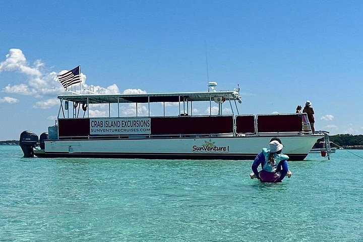 Crucero en barco a Crab Island, puerto de Destin, con actividades acuáticas y comodidades a bordo, foto 6 | wizardtrip