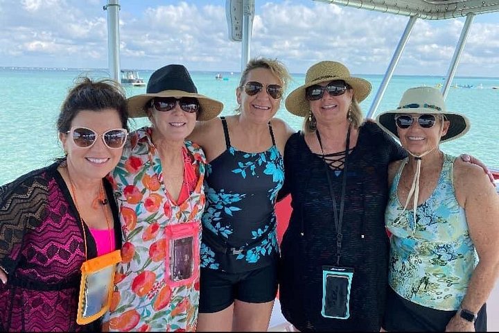 Crucero en barco a Crab Island, puerto de Destin, con actividades acuáticas y comodidades a bordo, foto 11 | wizardtrip