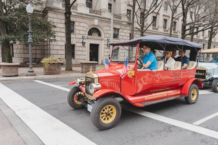 Tour dei monumenti e dei luoghi d'interesse di Washington DC in un'auto d'epoca Modello T, di giorno o di notte, foto 6 | wizardtrip