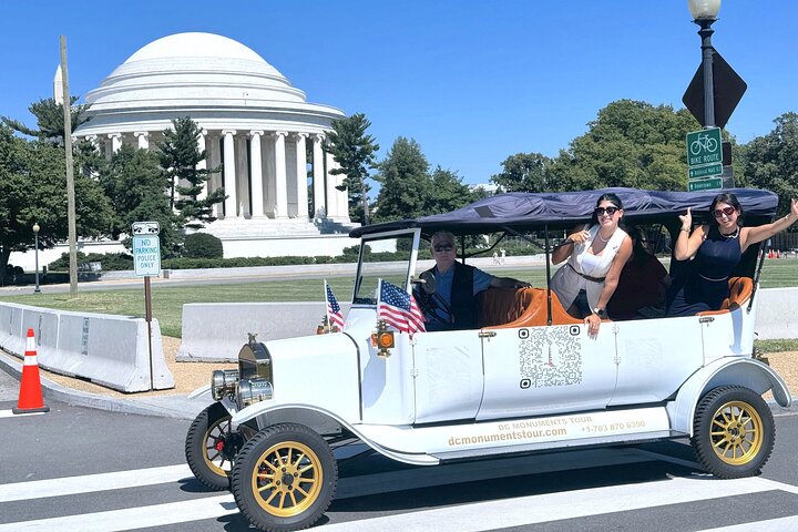 Tour dei monumenti e dei luoghi d'interesse di Washington DC in un'auto d'epoca Modello T, di giorno o di notte, foto 13 | wizardtrip