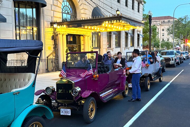 Tour dei monumenti e dei luoghi d'interesse di Washington DC in un'auto d'epoca Modello T, di giorno o di notte, foto 15 | wizardtrip