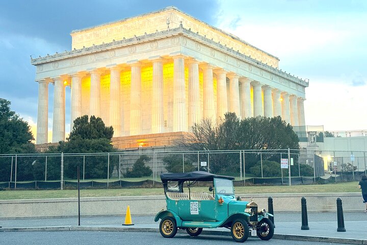 Tour dei monumenti e dei luoghi d'interesse di Washington DC in un'auto d'epoca Modello T, di giorno o di notte, foto 16 | wizardtrip