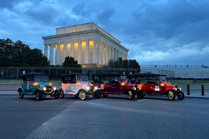 Tour dei monumenti e dei luoghi d'interesse di Washington DC in un'auto d'epoca Modello T, di giorno o di notte, foto 34 | wizardtrip