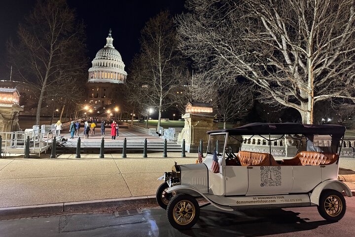Tour dei monumenti e dei luoghi d'interesse di Washington DC in un'auto d'epoca Modello T, di giorno o di notte, foto 36 | wizardtrip