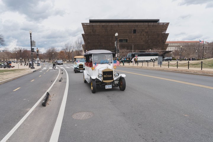 Tour dei monumenti e dei luoghi d'interesse di Washington DC in un'auto d'epoca Modello T, di giorno o di notte, foto 39 | wizardtrip