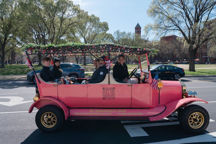 Tour dei monumenti e dei luoghi d'interesse di Washington DC in un'auto d'epoca Modello T, di giorno o di notte, foto 49 | wizardtrip