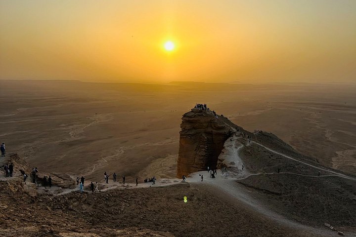 Explorez les superbes paysages naturels et les grottes uniques de Riyad lors d'une visite d'aventure, photo 18 | wizardtrip