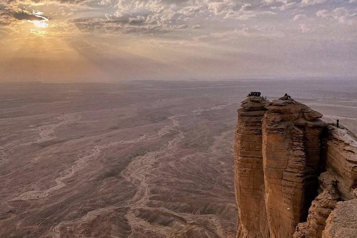 Explorez les superbes paysages naturels et les grottes uniques de Riyad lors d'une visite d'aventure, photo 28 | wizardtrip