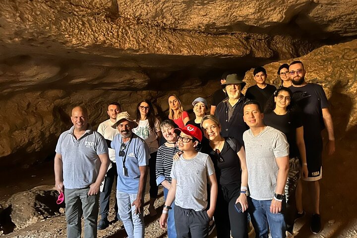 Explorez les superbes paysages naturels et les grottes uniques de Riyad lors d'une visite d'aventure, photo 32 | wizardtrip