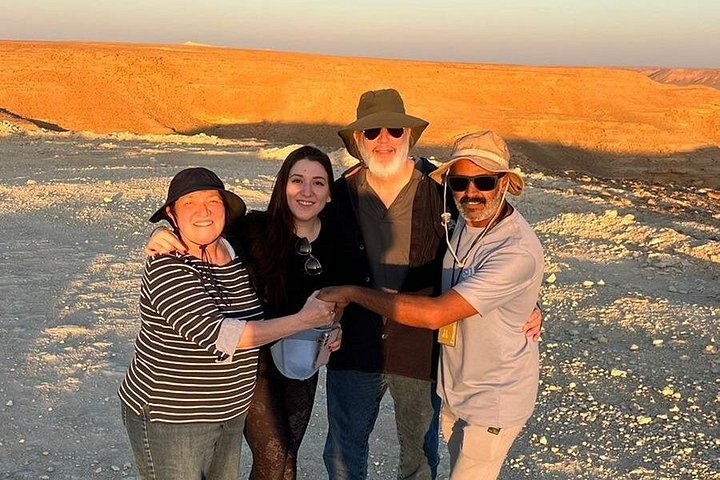 Explorez les superbes paysages naturels et les grottes uniques de Riyad lors d'une visite d'aventure, photo 33 | wizardtrip
