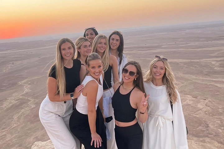 Explorez les superbes paysages naturels et les grottes uniques de Riyad lors d'une visite d'aventure, photo 41 | wizardtrip