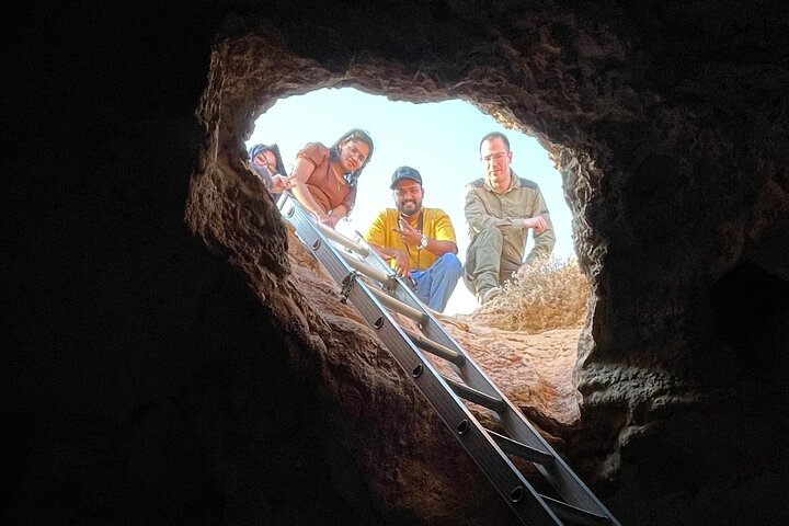 Explorez les superbes paysages naturels et les grottes uniques de Riyad lors d'une visite d'aventure, photo 45 | wizardtrip