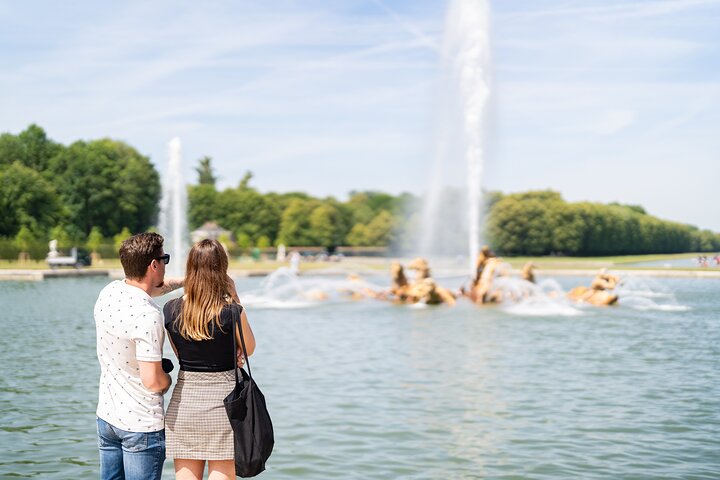 Guided tour of the Palace of Versailles and its magnificent gardens, a UNESCO World Heritage site near Paris, photo 7 | wizardtrip