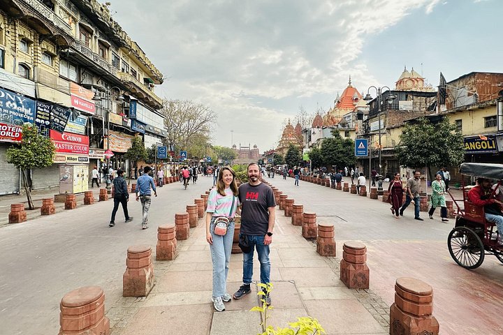 Privat heldagstur i Gamle og Nye Delhi, inkludert rickshaw-tur og besøk til historiske monumenter, foto 31 | wizardtrip